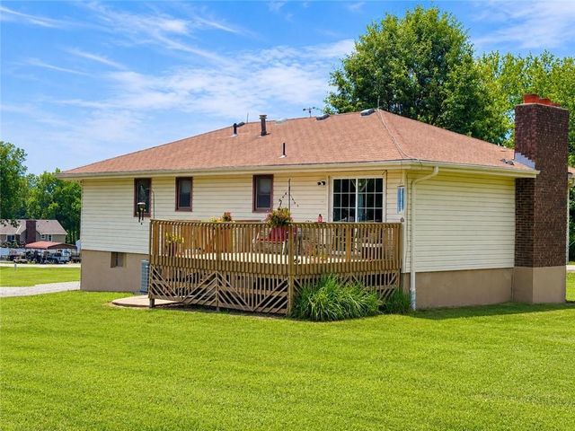 207 Evergreen Street, Excelsior Springs, MO 64024