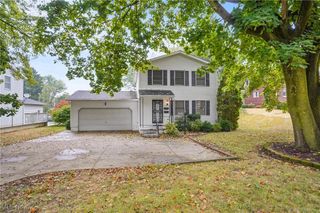 377 S Cleveland Avenue, Mogadore, OH 44260