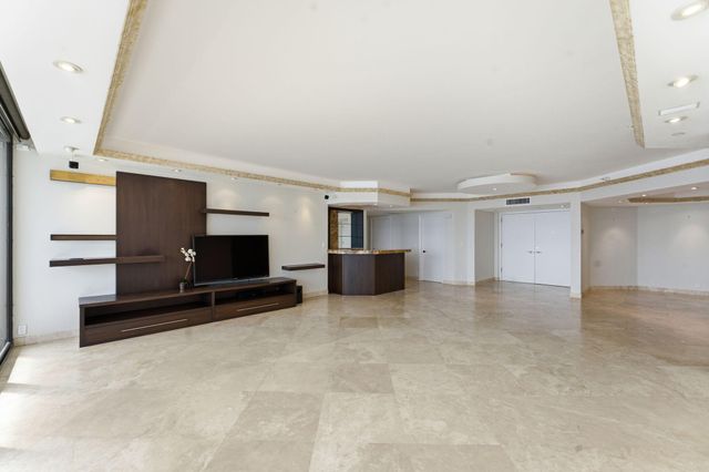 3100 S Ocean Boulevard 403s, Palm Beach, FL 33480