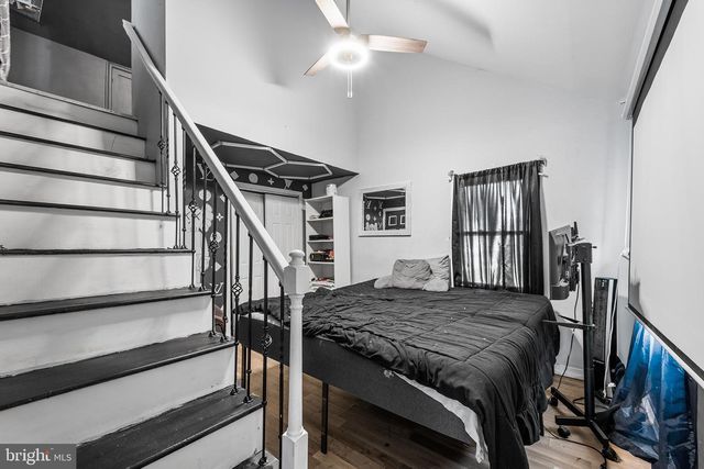 65 HICKSTOWN RD, Sicklerville, NJ 08081