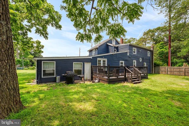 65 HICKSTOWN RD, Sicklerville, NJ 08081