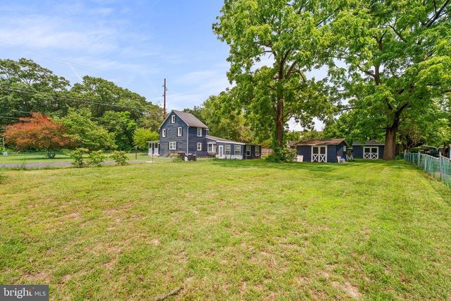 65 HICKSTOWN RD, Sicklerville, NJ 08081