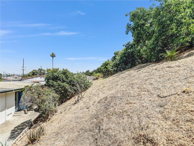 2020 Thomas, Los Angeles, CA 90031