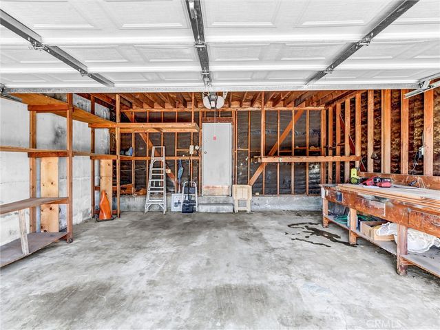 2020 Thomas, Los Angeles, CA 90031