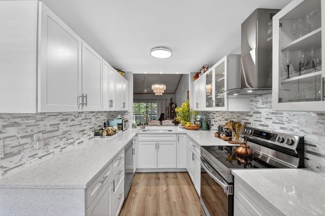 7855 Willow Spring Drive 725, Lake Worth, FL 33467