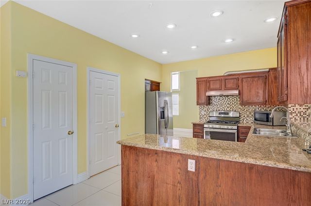 1897 Coyote Pass Way, Henderson, NV 89012