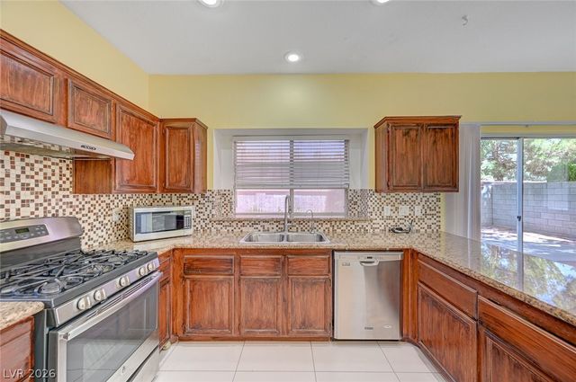 1897 Coyote Pass Way, Henderson, NV 89012