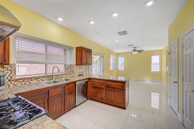 1897 Coyote Pass Way, Henderson, NV 89012