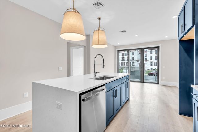 215 2nd Avenue 109, Asbury Park, NJ 07712