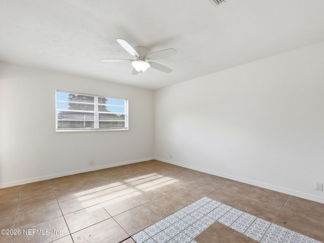 200 MANGO Drive, Palatka, FL 32177