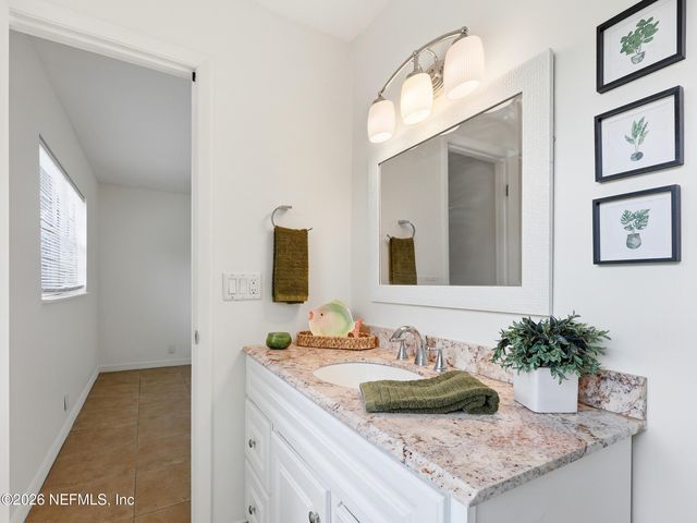 200 MANGO Drive, Palatka, FL 32177