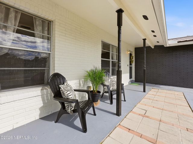 200 MANGO Drive, Palatka, FL 32177