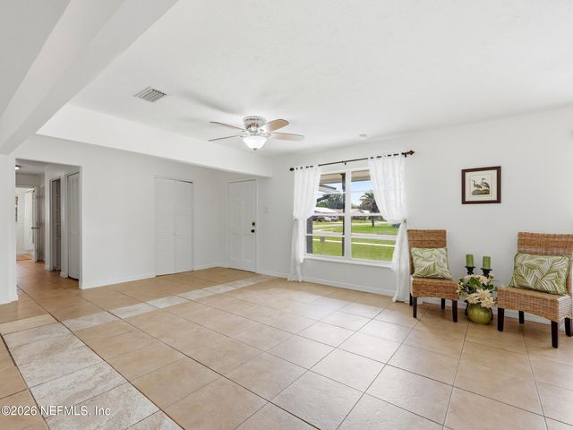 200 MANGO Drive, Palatka, FL 32177