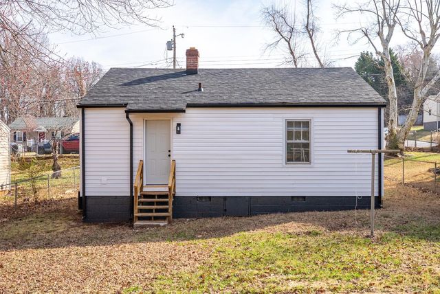 1201 Stratford Road, Lynchburg, VA 24502