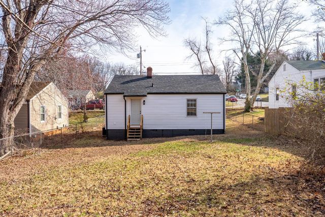 1201 Stratford Road, Lynchburg, VA 24502