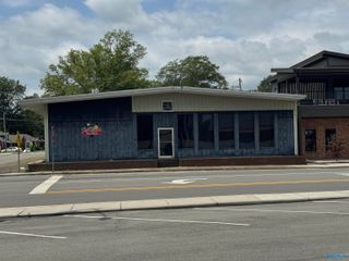 182 S Broad Street, Boaz, AL 35957