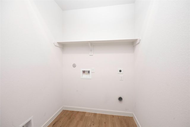 2517 Appian Way B, Roman Forest, TX 77357