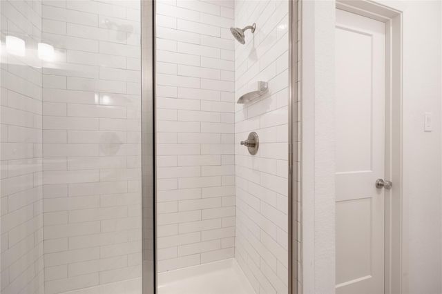 2517 Appian Way B, Roman Forest, TX 77357