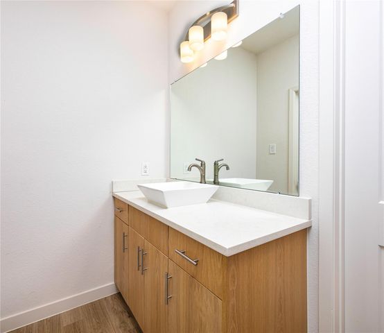 2517 Appian Way B, Roman Forest, TX 77357