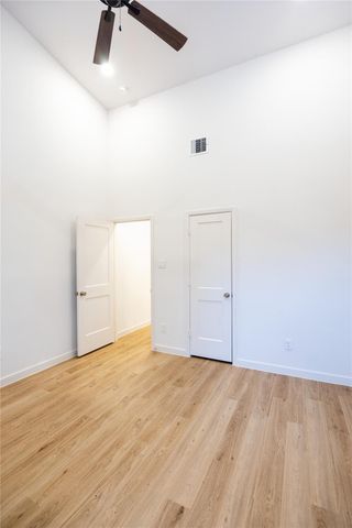 2517 Appian Way B, Roman Forest, TX 77357