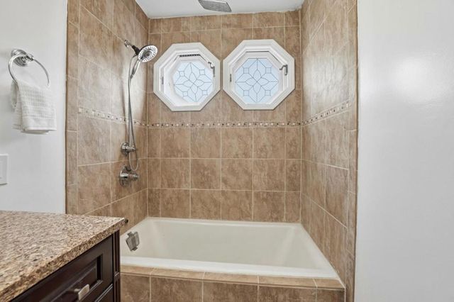 844 King Drive, Daly City, CA 94015