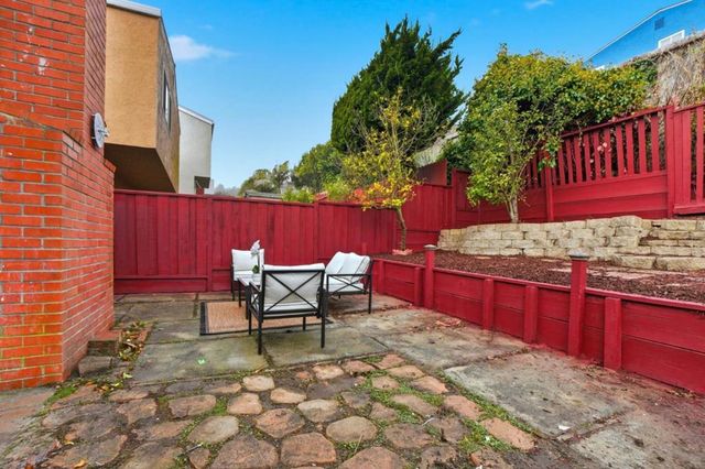 844 King Drive, Daly City, CA 94015