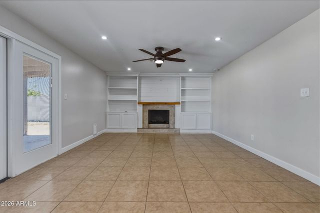 4849 N 81ST Avenue, Phoenix, AZ 85033