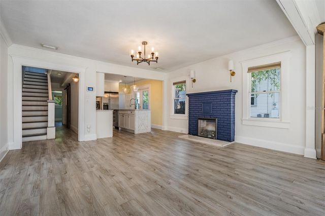 4109 N SEMINOLE AVENUE, Tampa, FL 33603