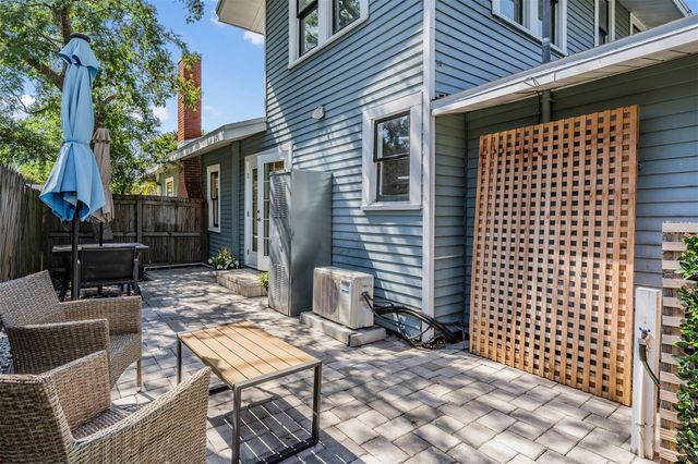 4109 N SEMINOLE AVENUE, Tampa, FL 33603