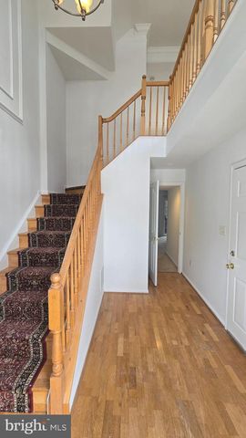 9203 ACER LN, Manassas, VA 20110