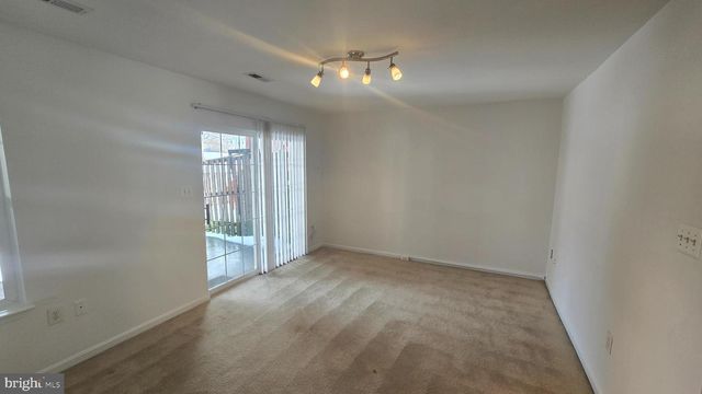 9203 ACER LN, Manassas, VA 20110