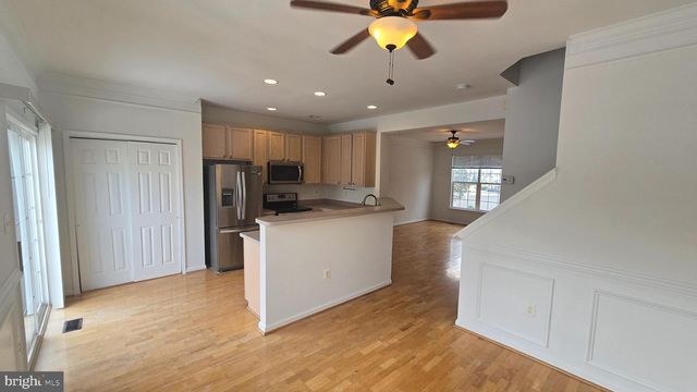 9203 ACER LN, Manassas, VA 20110