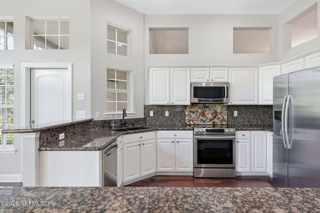 7805 RITTENHOUSE Lane, Jacksonville, FL 32256