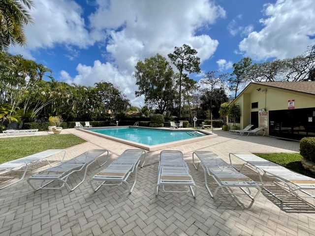 12999 Odessa Trail 12, Wellington, FL 33414