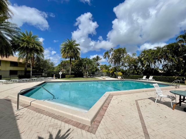 12999 Odessa Trail 12, Wellington, FL 33414