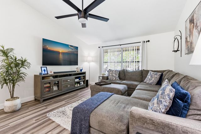 12999 Odessa Trail 12, Wellington, FL 33414