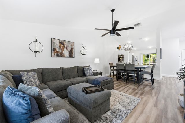 12999 Odessa Trail 12, Wellington, FL 33414