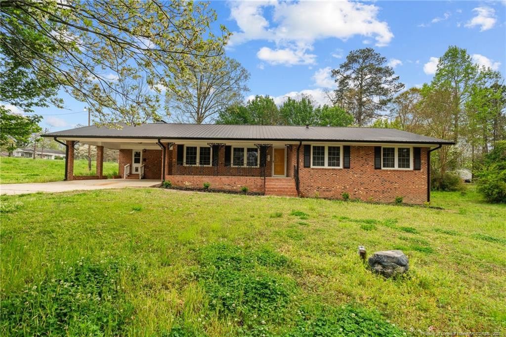 420 Fields Drive, Sanford, NC 27330