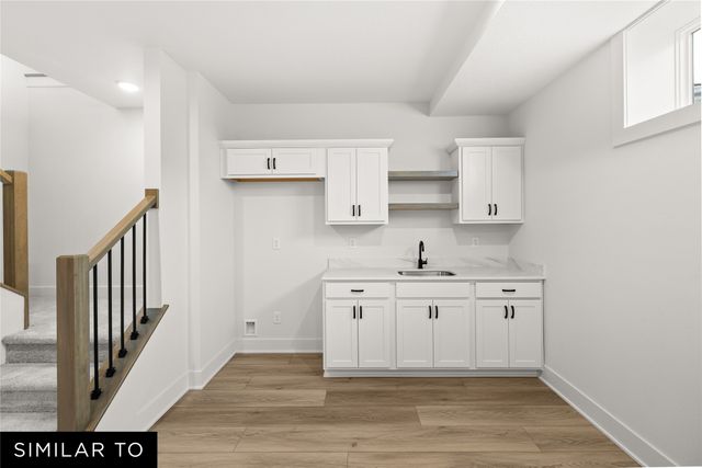 1205 Mulberry Drive NW, Bondurant, IA 50035