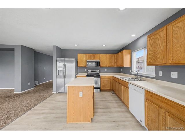 15372 E 100th Ct, Commerce City, CO 80022