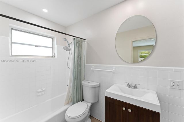 2311 SW 2nd St, Miami, FL 33135