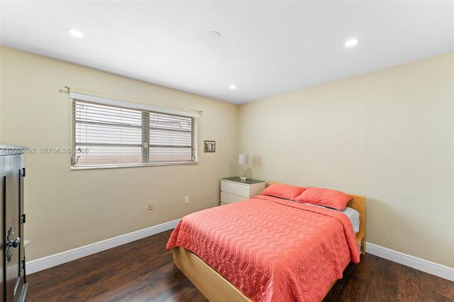 2311 SW 2nd St, Miami, FL 33135