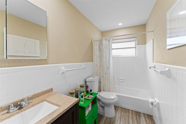 2311 SW 2nd St, Miami, FL 33135