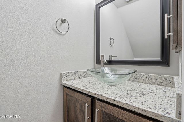 2600 SAMMY CERVANTES Street, El Paso, TX 79938