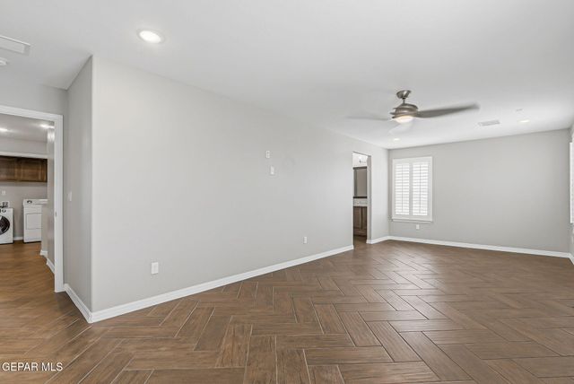 2600 SAMMY CERVANTES Street, El Paso, TX 79938