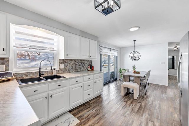 815 HILLCREST HEIGHTS, Green Bay, WI 54313