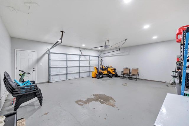 815 HILLCREST HEIGHTS, Green Bay, WI 54313