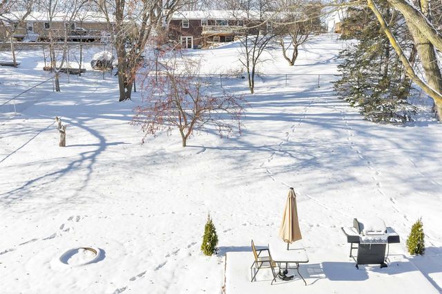 815 HILLCREST HEIGHTS, Green Bay, WI 54313