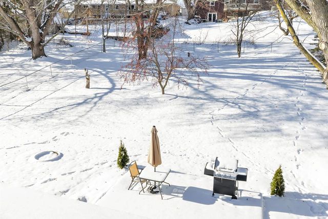 815 HILLCREST HEIGHTS, Green Bay, WI 54313