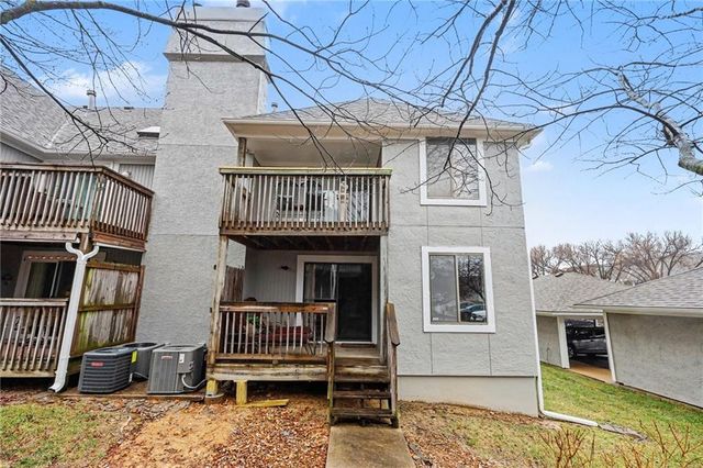 13821 W 58th Terrace 1, Shawnee, KS 66216